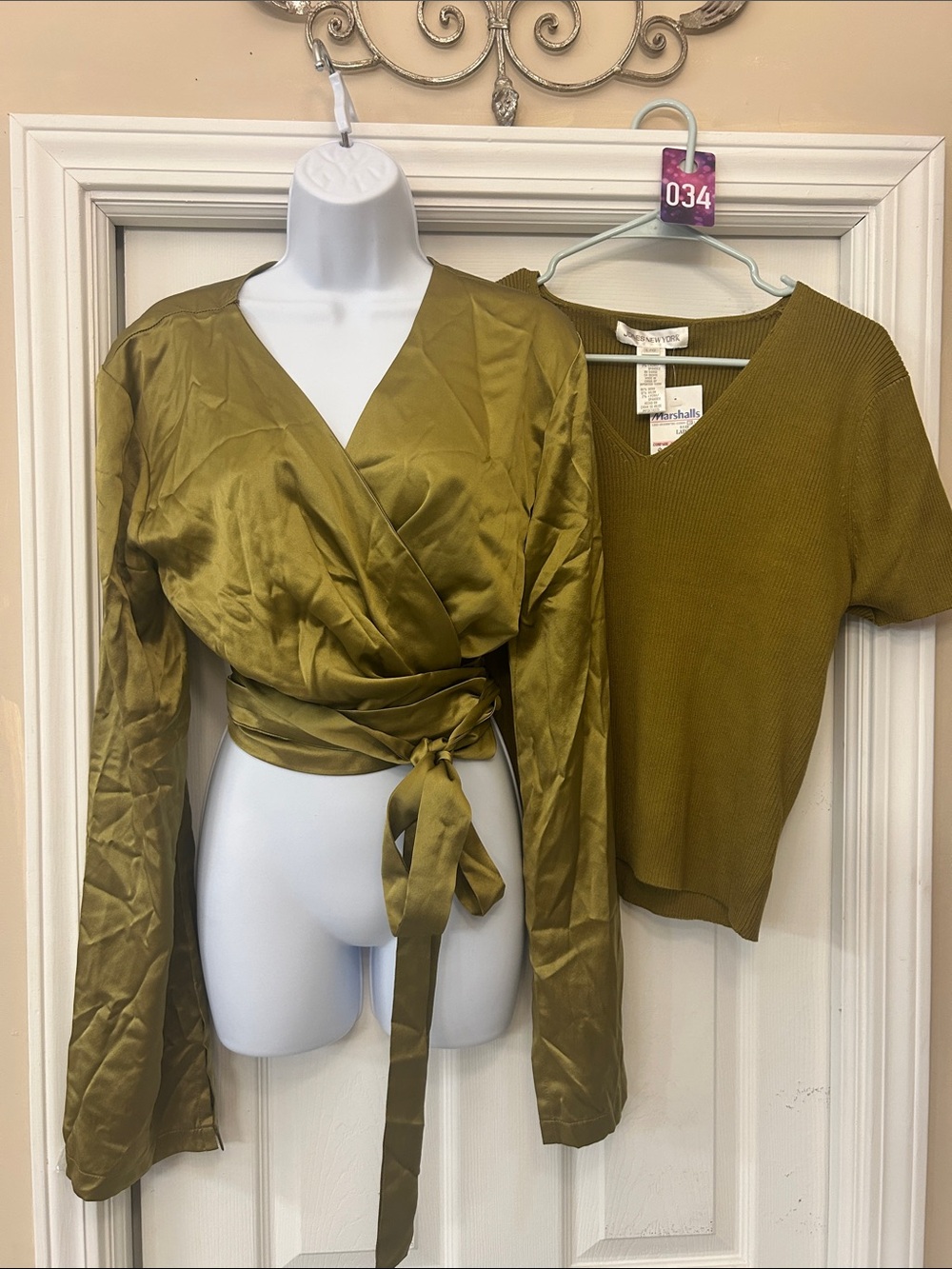 Jones New York Olive rib knit shirt sleeve sweater/Satin Wrap Top with Tie Waist